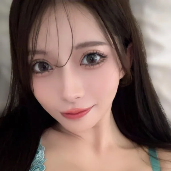 りりを1番の推しにして♡