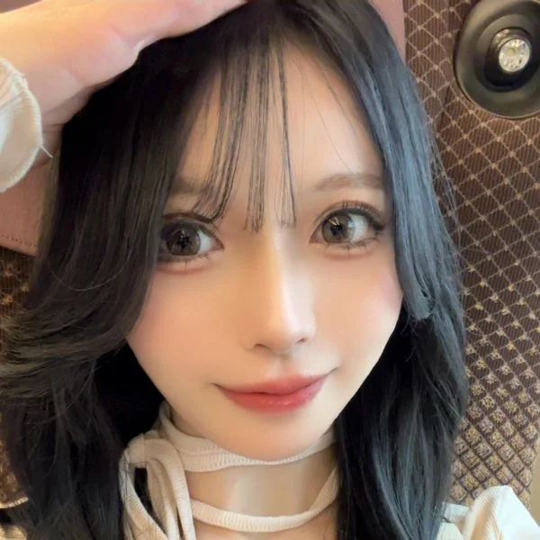 りりを1番の推しにして♡