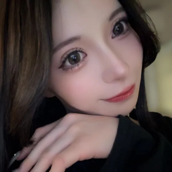 りりを1番の推しにして♡