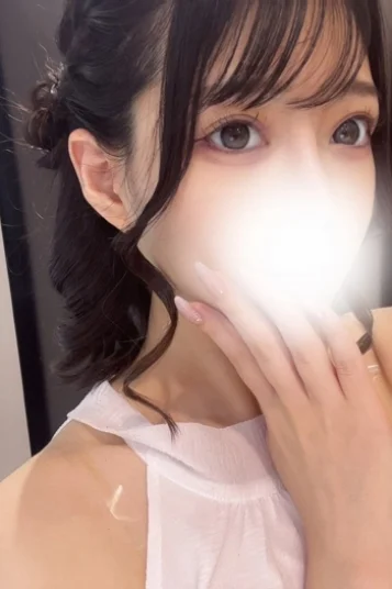 皇　りず
