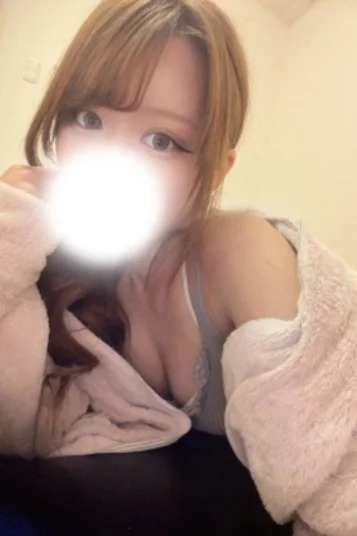 白川しおり