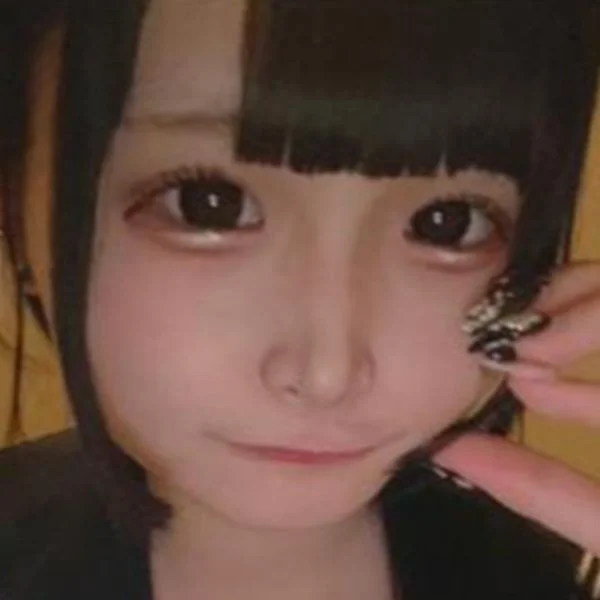 ベンツの初めてをうばって♡
