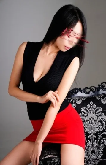 一条　翼