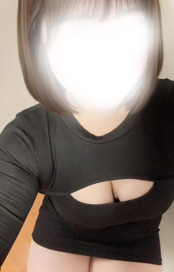 月城　るな