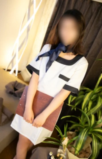 中村　れな