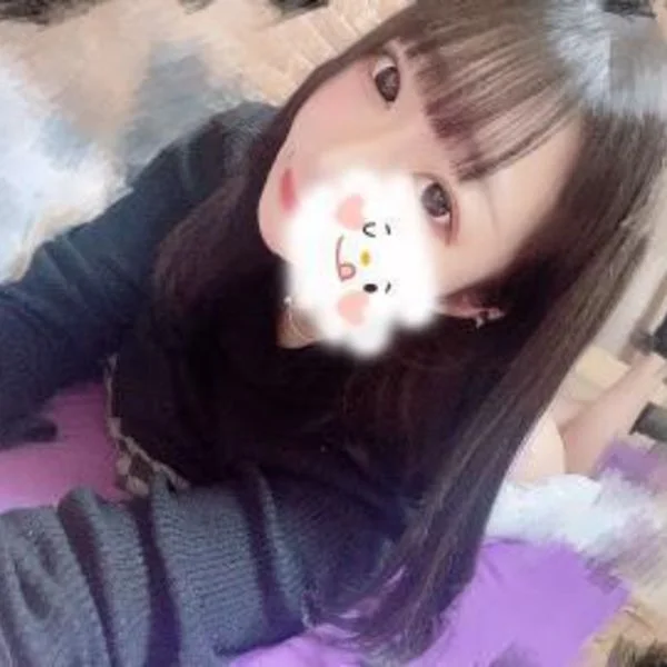 土曜の夜、背中からほどけませんか？