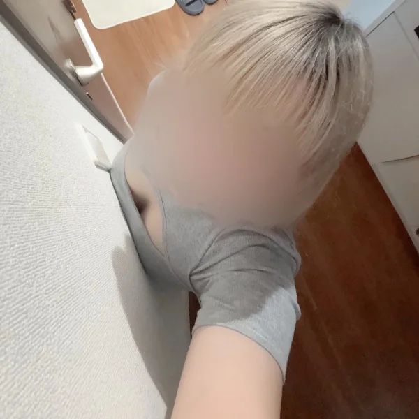 明日の出勤情報👀✨️
