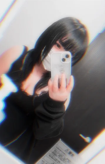 みあ