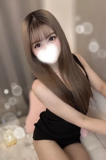 愛沢なな