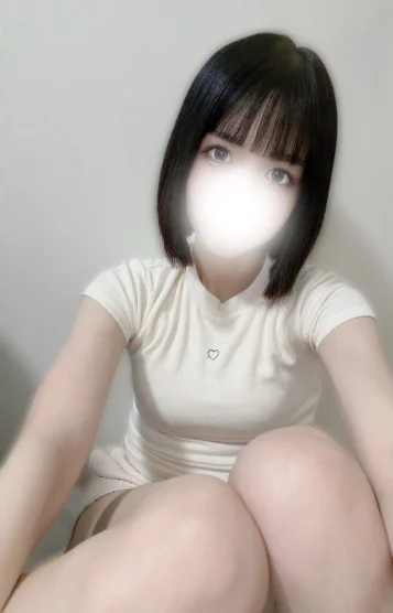 ゆりな