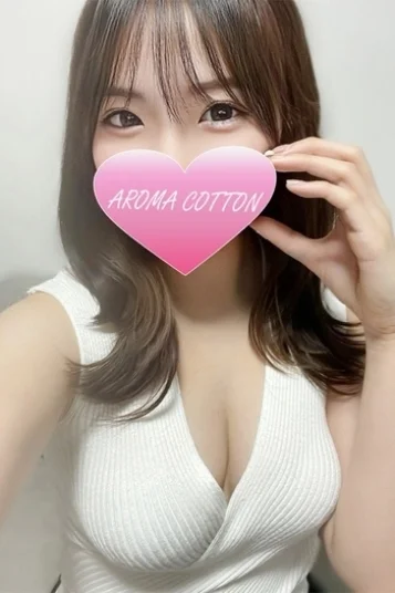 伊織ひな