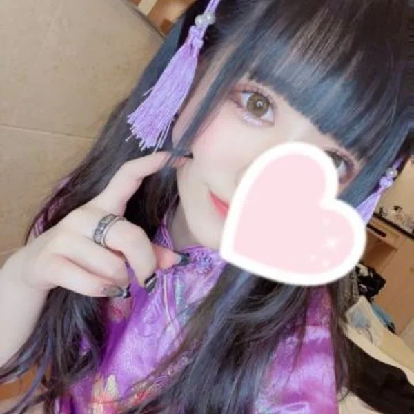 今日は指先まで丁寧に見ます
