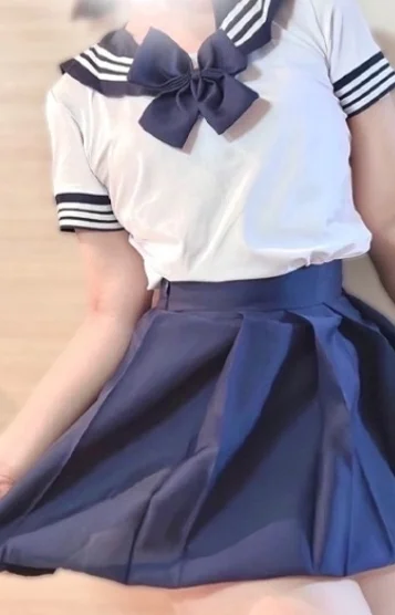 せり