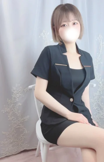 望月　結衣