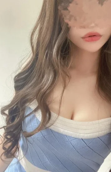 ゆりな