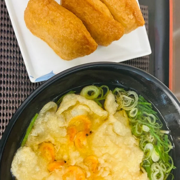 お昼は駅そば😚🍜 1