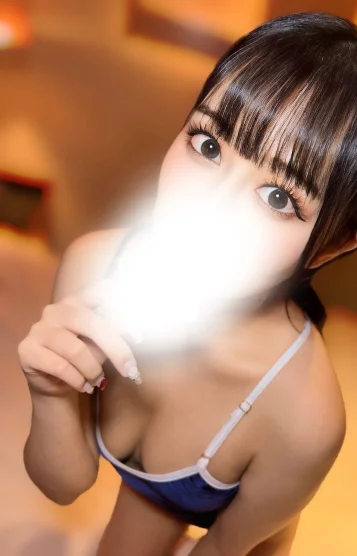 片瀬あや