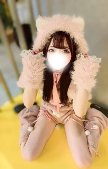 汐華ひなみ