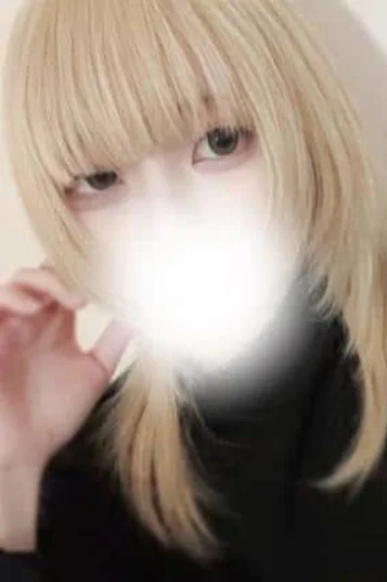 水瀬エレナ