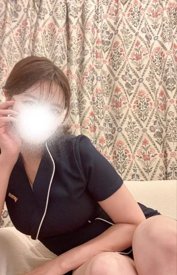 えみり な