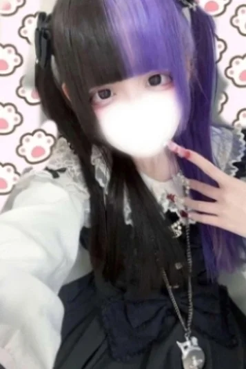ももあ