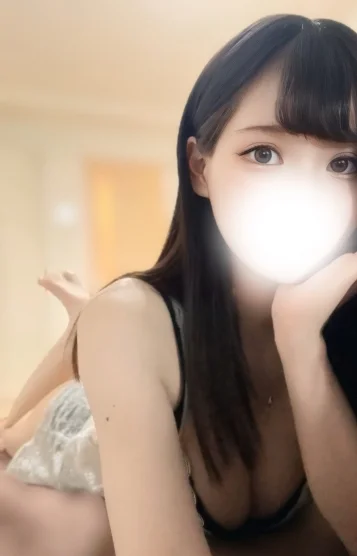 新井ここあ