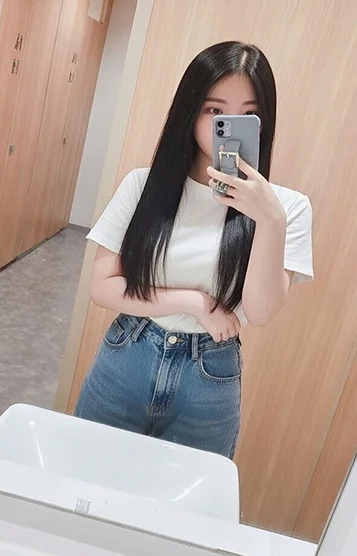 みな