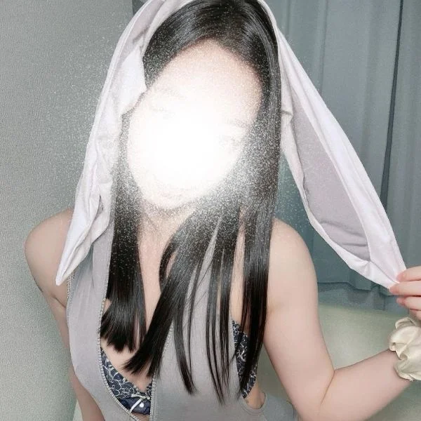 明日あいてます♡