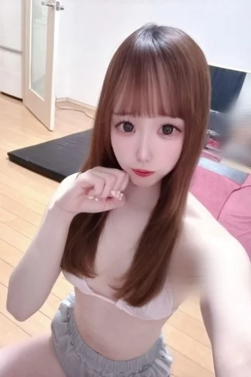 東村さやか