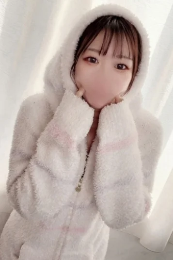 愛瀬みゆ