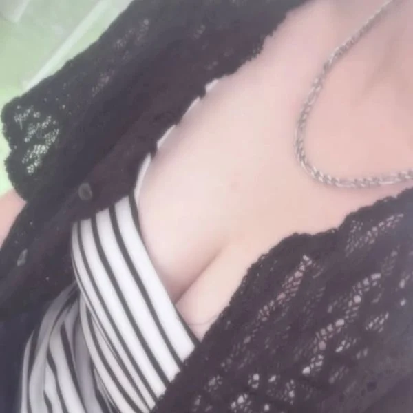 迷ってる…？💕