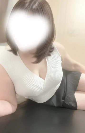 加賀美あお
