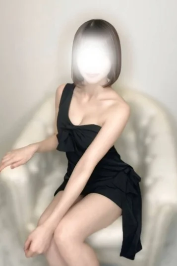 小倉なぎさ
