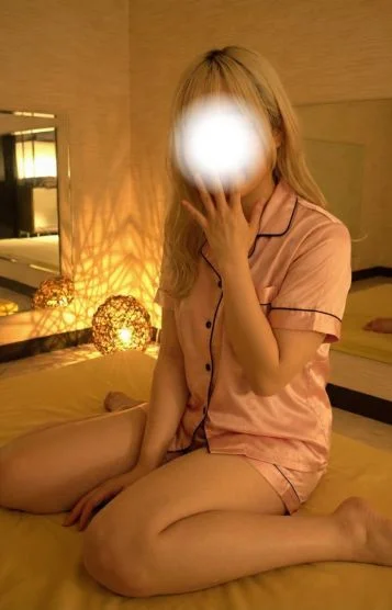 めい