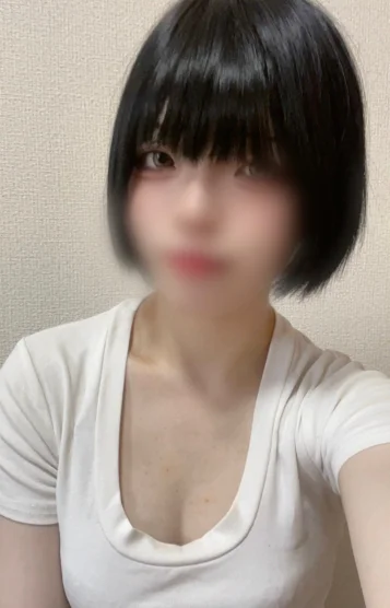 桃月まみ