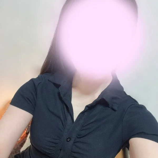 11:00~16:00まで出勤してます！