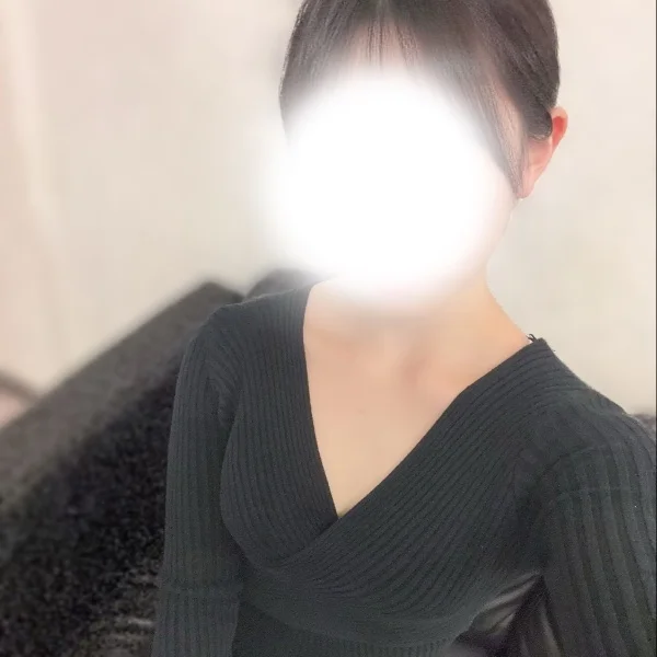 10:00〜出勤してます！