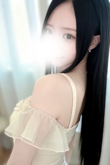 芹沢 美凪