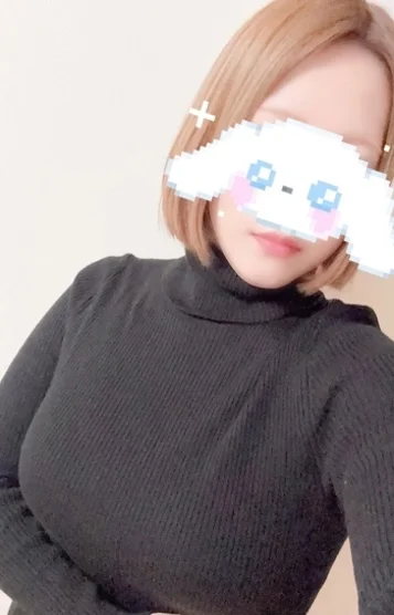 篠塚まこ