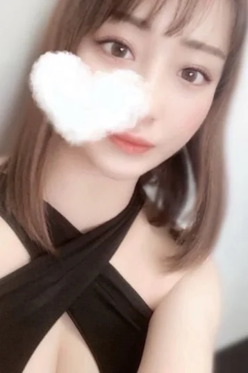 美奈川なみ