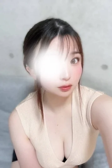 七瀬くるみ