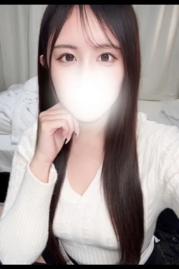 葉月　もも