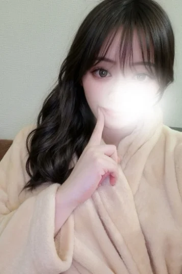 桃瀬　ねね