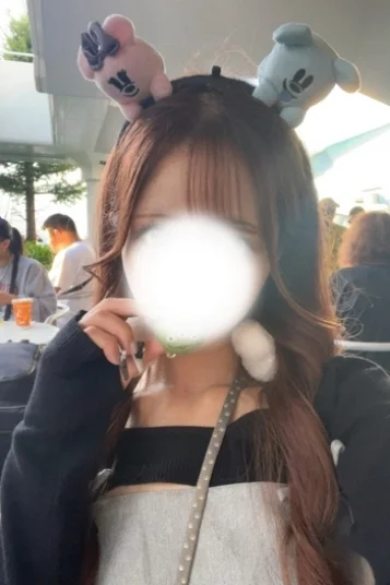 香月　せりな
