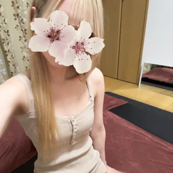 本日23時まで出勤してます🌷
