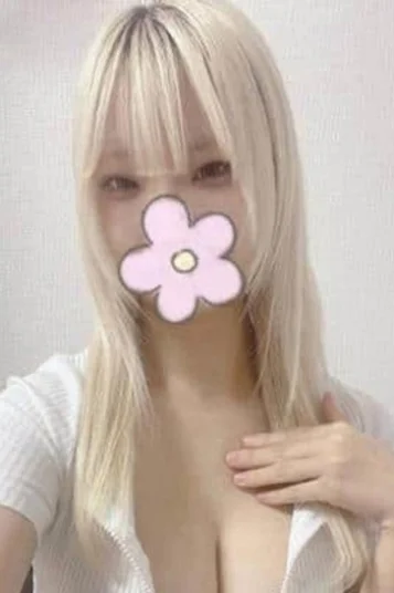 白玉うい