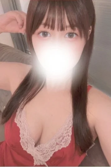 水原ゆな