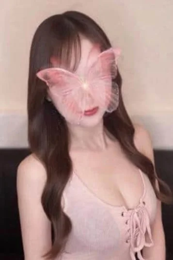 関野るりか