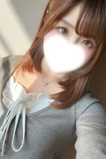 ゆりな