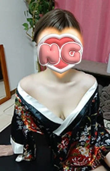 あや